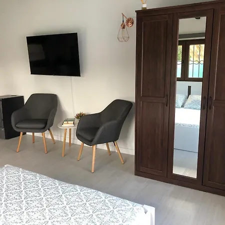 Casa Tomas Holiday home Carreno